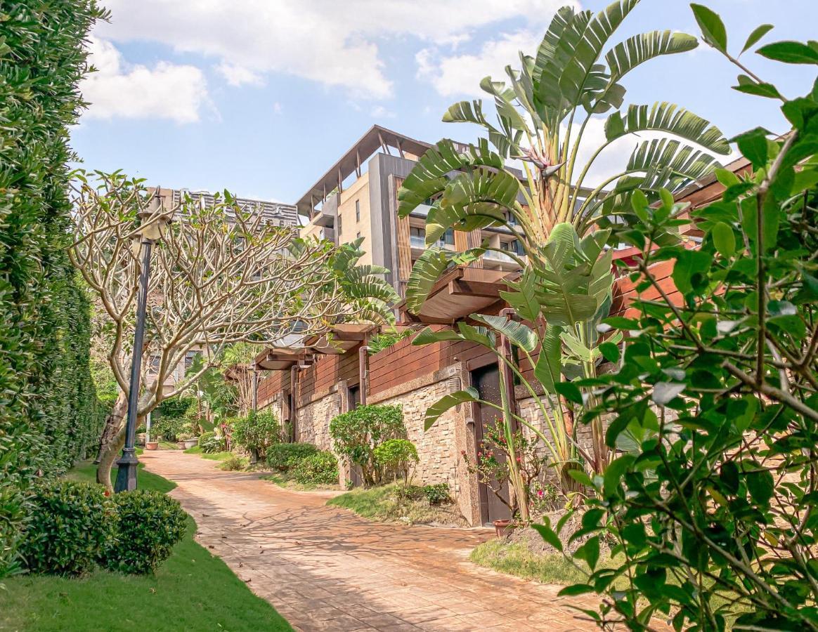 לינה וארוחת בוקר ג'יאושי Yage Hotspring House מראה חיצוני תמונה